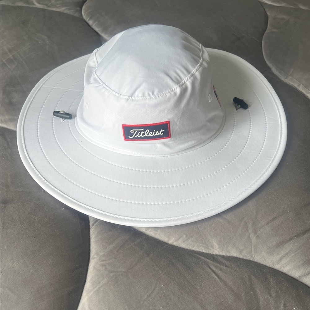 Titleist White Wide-Brim Sun Hat